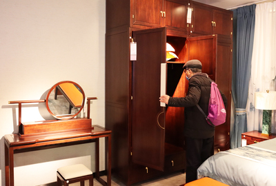 光明家具舉辦35周年慶典暨“工廠行”活動(dòng) 匠心傳承，品質(zhì)見(jiàn)證